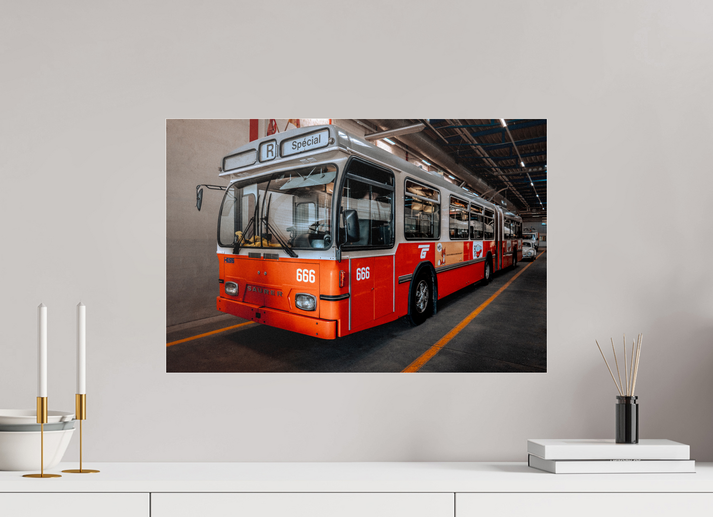 Bus 666