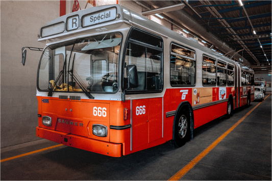 Bus 666